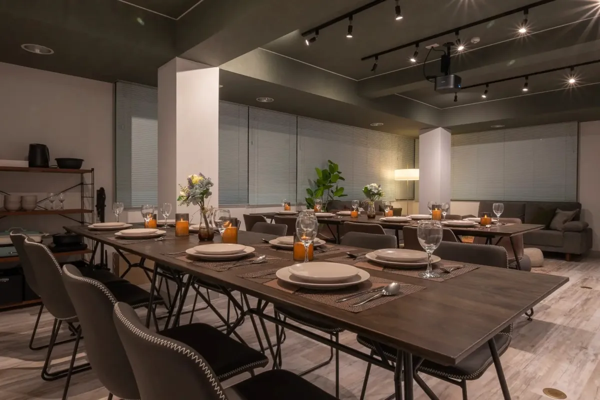 813_MillionLOUNGE西新宿