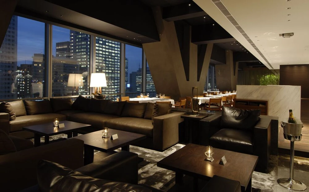 The BAR & Cafe／ XEX TOKYO（ゼックス　トウキョウ）