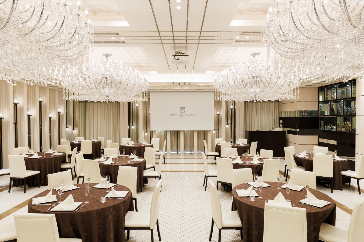 シャルマンシーナ TOKYO:2Fブルーノクリスタル