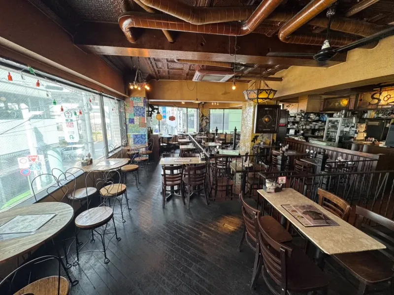 Yonchome Cafe