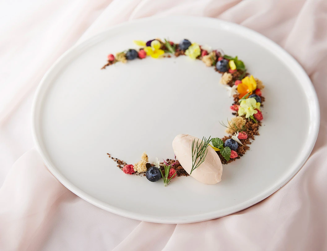 W the style of wedding