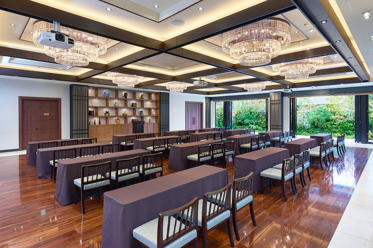 KIYOMIZU 京都東山:大会場 1F キヨミズ