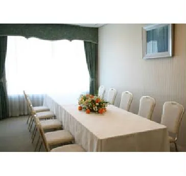 小宴会場 ローズ(11階)／ KKR　HOTEL　TOKYO