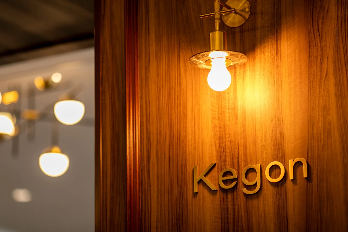 シェラトン・グランデ・トーキョーベイ・ホテル:華厳