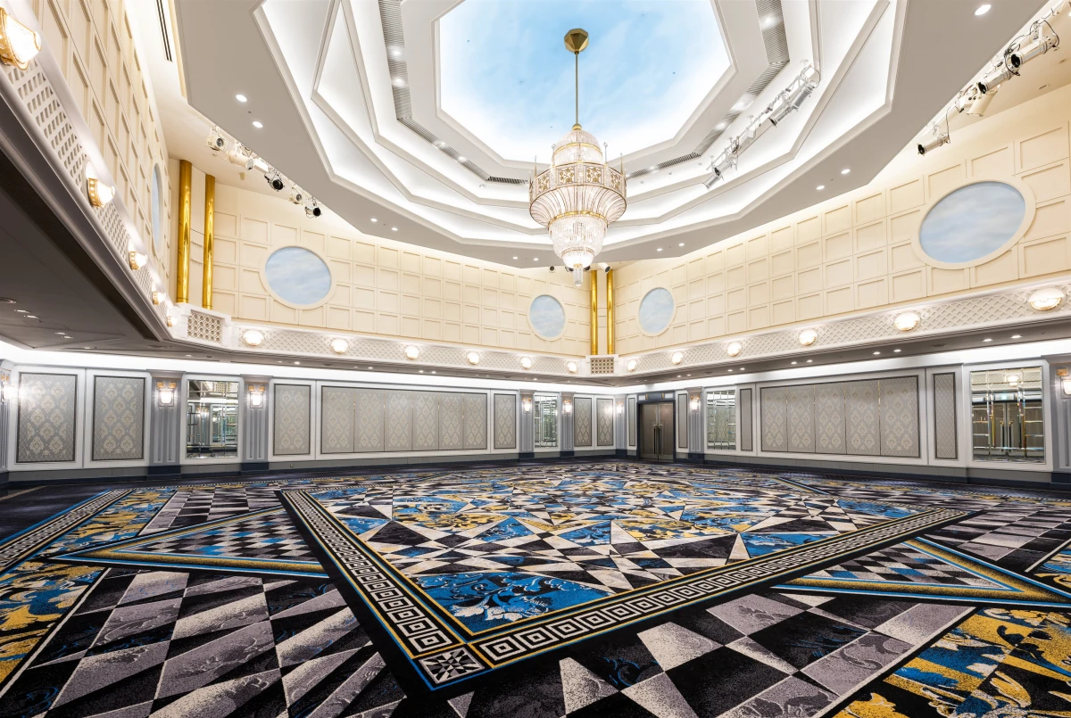 ホテルニューオータニ幕張:LAPIS