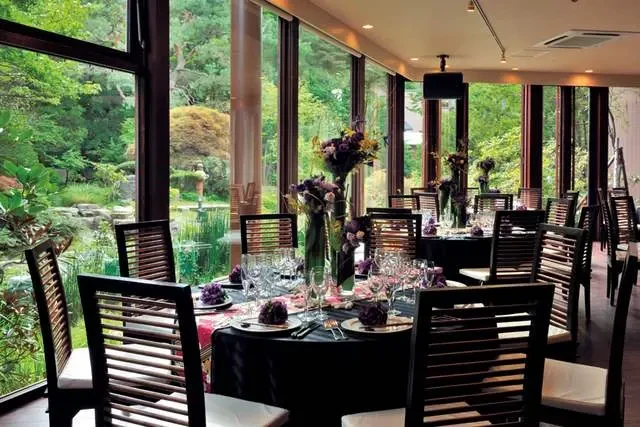 エルム ガーデン