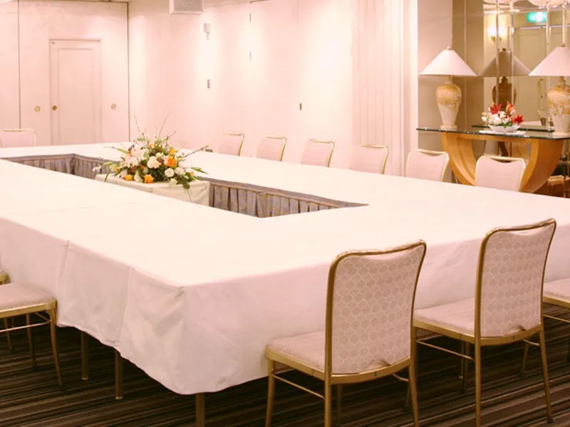 中宴会場 平安(10階)／ KKR　HOTEL　TOKYO