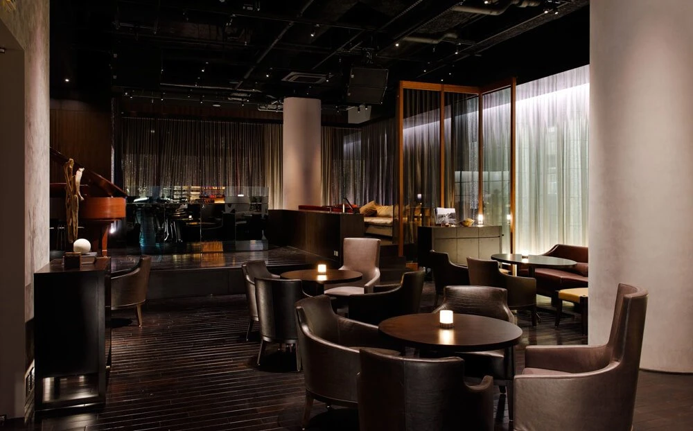 The BAR／ XEX 日本橋（ゼックス　ニホンバシ）