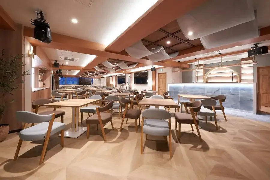 グレイドパーク 新橋駅前7F（銀座口）