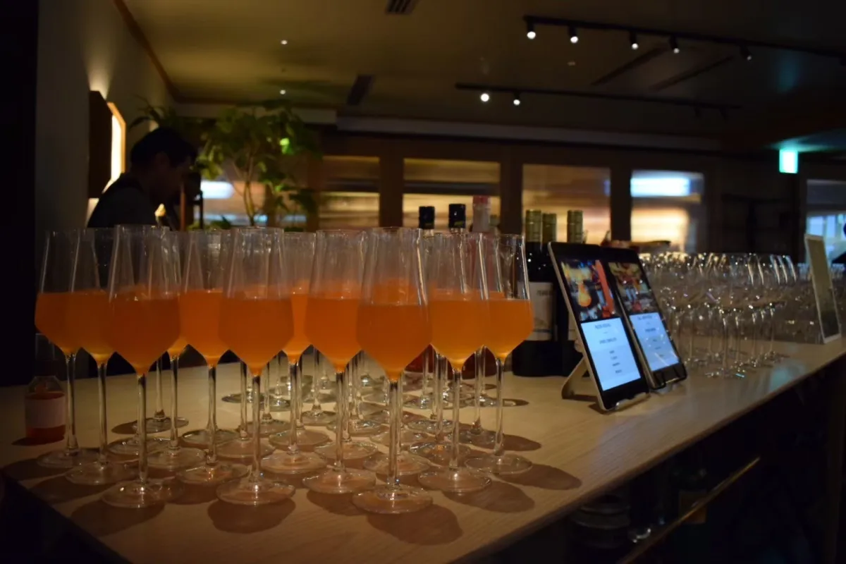 STELLAR WORKS Restaurant & Bar