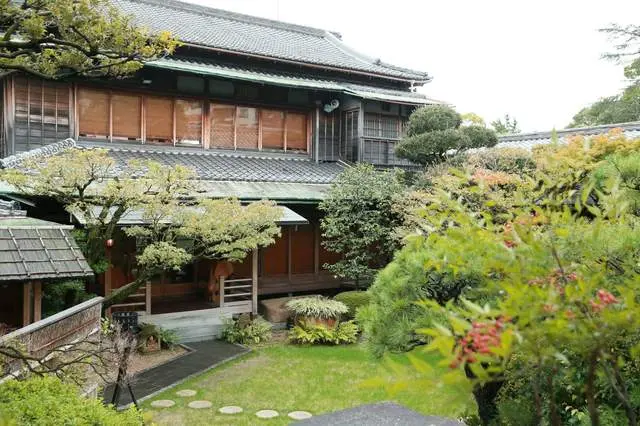THE GARDEN PLACE SOSHUEN
