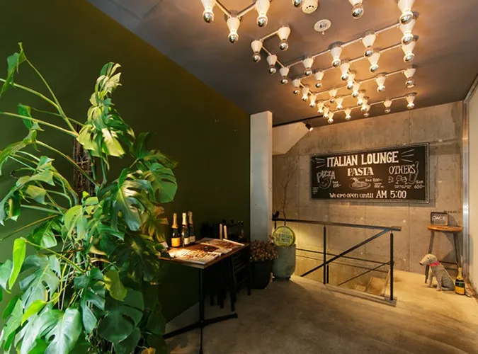 PACE ITALIAN LOUNGE